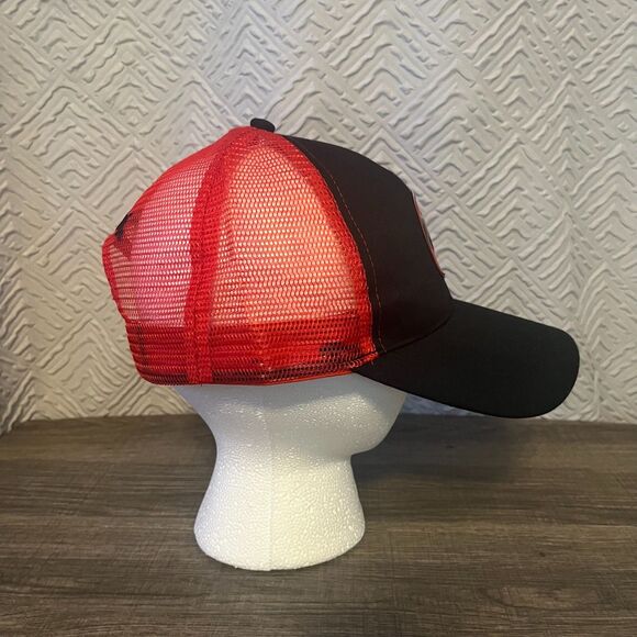 Bacardi Rum Red Black Bat Logo Adjustable Snapback Mesh Trucker Baseball Hat Cap - Picture 4 of 8